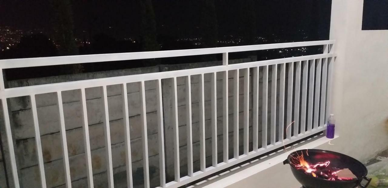 Oemah Arma Rinjani 2 Villa Batu  Kültér fotó